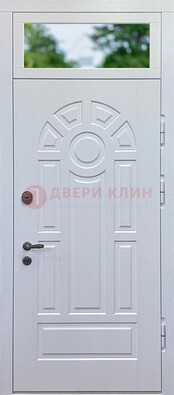 Белая входная дверь со стеклом и верхней фрамугой ДФГ-3 в Ростове-На-Дону