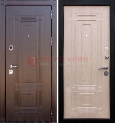 Коричневая входная дверь с МДФ ДМ-173 для кирпичного дома в Ростове-На-Дону