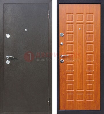 Коричневая стальная дверь с порошковым напылением ДП-202 в Ростове-На-Дону