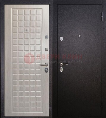 Черная входная дверь с порошковым покрытием ДП-206 в Саратове