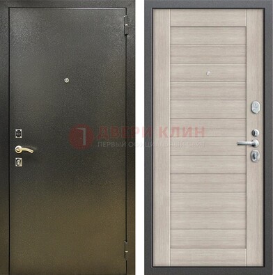 Стальная темно-серая дверь с порошковой отделкой и МДФ панелью ДП-278 в Ростове-На-Дону