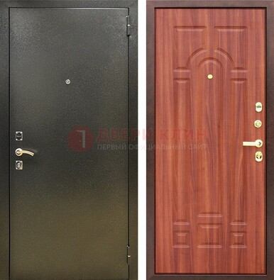 Входная темно-серая дверь с порошковой отделкой и МДФ Миланский орех ДП-281 в Ростове-На-Дону