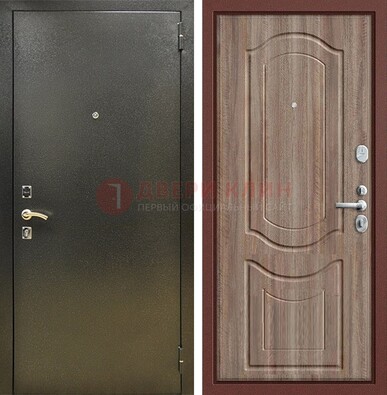 Темно-серая входная дверь с порошковым покрытием и коричневая МДФ ДП-290 в Ростове-На-Дону