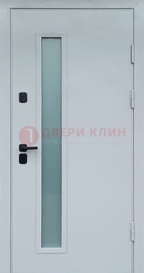 Светлая железная дверь с порошковым напылением ДП-303 в Ростове-На-Дону