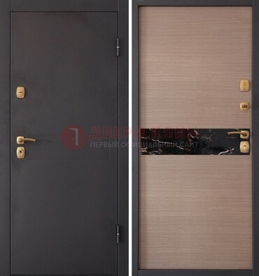 Коричневая металлическая дверь с порошковым окрасом ДП-82 в Ростове-На-Дону