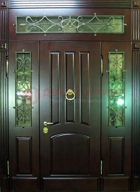 Стальная парадная дверь со стеклом и ковкой ДПР-18 для деревянного дома в Ростове-На-Дону