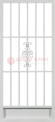 Белая стальная решетчатая дверь с ковкой ДР-35 в Ростове-На-Дону