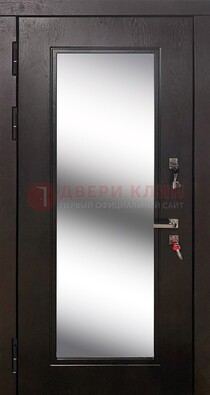 Коричневая железная дверь со стеклом для дома ДС-23 в Ростове-На-Дону