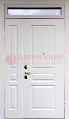 Белая двухстворчатая металлическая дверь со стеклом ДС-63 в Ростове-На-Дону