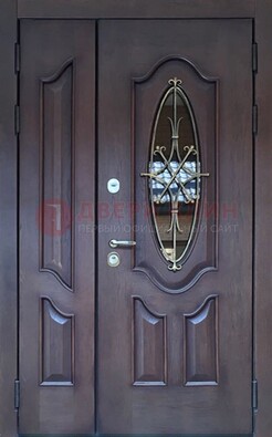 Темная металлическая дверь Винорит со стеклом и ковкой ДСК-239 в Ростове-На-Дону