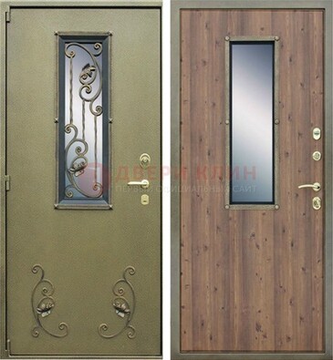 Офисная железная дверь со стеклом и ковкой ДСК-44 в Ростове-На-Дону
