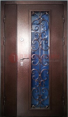 Двойная металлическая дверь со стеклом и ковкой ДСК-4 в Ростове-На-Дону