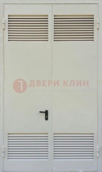 Белая металлическая противопожарная дверь с вентиляционной решеткой ДТ-6 в Ростове-На-Дону