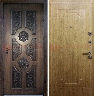 Железная коричневая дверь с виноритом и Золотой дуб внутри ДВТ-101 в Ростове-На-Дону