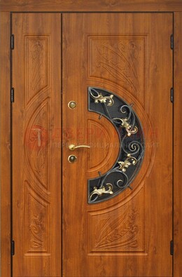 Входная дверь цвета золотой дуб с виноритом и ковкой ДВТ-176 в Ростове-На-Дону